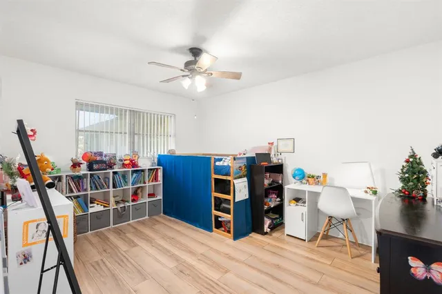 $179,900 | 3000 Riverside Drive, Unit 3021, Coral Springs, FL 33065