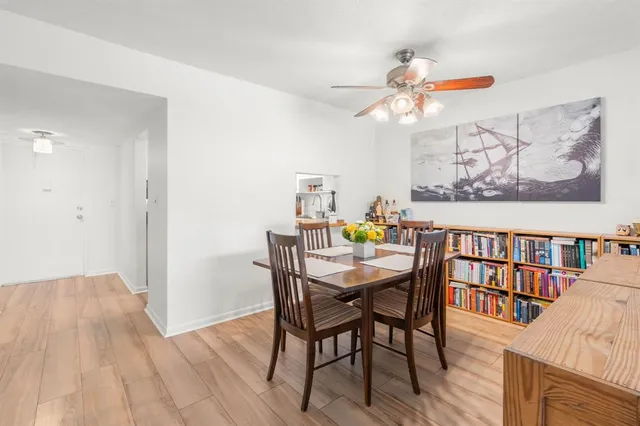 $179,900 | 3000 Riverside Drive, Unit 3021, Coral Springs, FL 33065