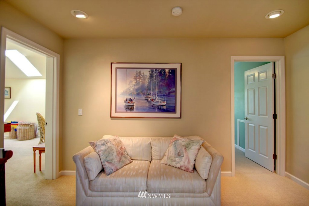 8113 Collins Road Sedro-Woolley, WA 98284 - Photo 12 of 24 Gallery Image 12