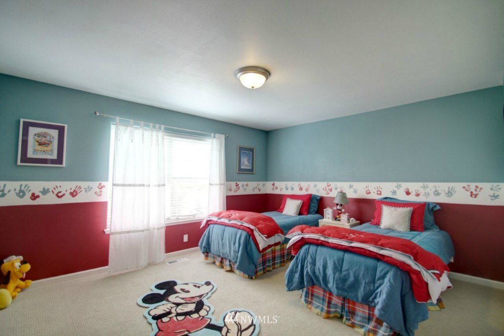 8113 Collins Road Sedro-Woolley, WA 98284 - Photo 14 of 24 Gallery Image 14