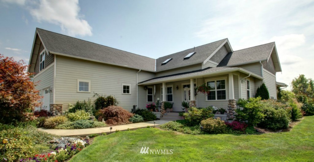 8113 Collins Road Sedro-Woolley, WA 98284 - Photo 16 of 24 Gallery Image 16