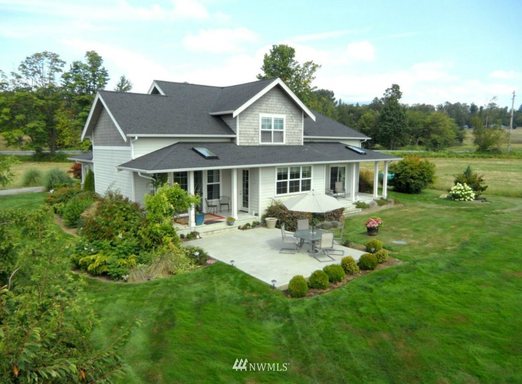 8113 Collins Road Sedro-Woolley, WA 98284 - Photo 17 of 24 Gallery Image 17