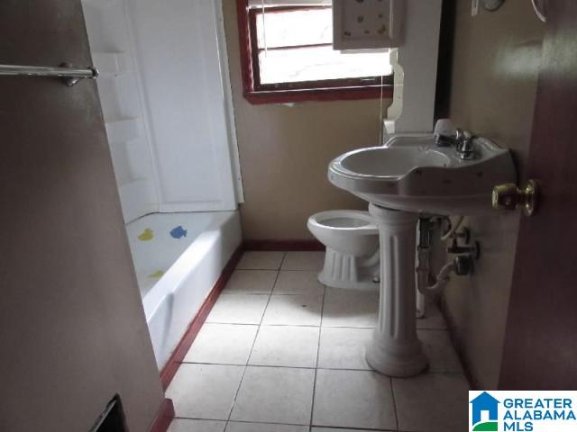 6825 Exeter Avenue Birmingham, AL 35212 - Photo 7 of 10