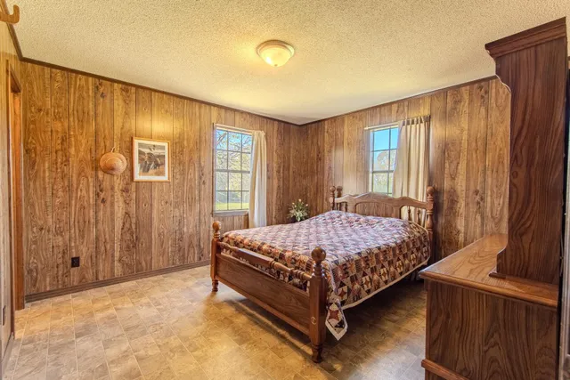 a view of a workspace with furniture