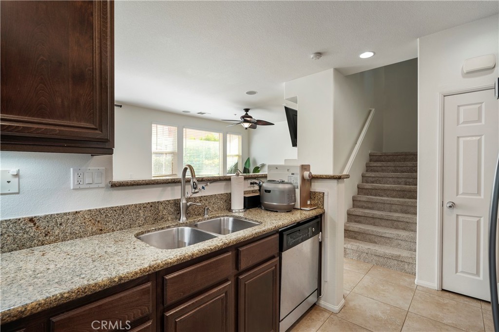 44885 Poppy Ridge Drive Temecula, CA 92592 - Photo 14 of 42