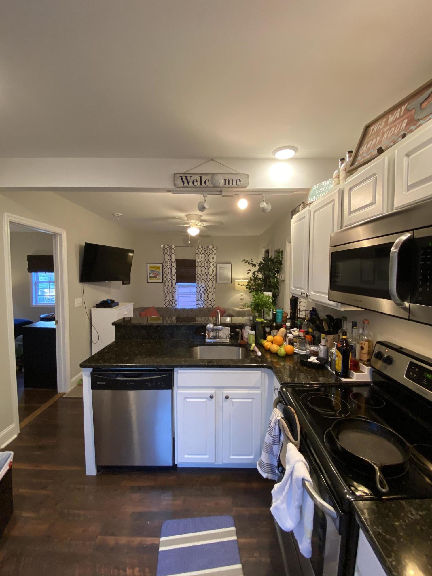 208 Line Street Charleston, SC 29403 - Photo 2 of 4 208Bline1