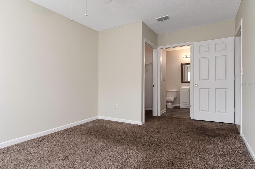 4324 South Kirkman Road, Unit 1103 Orlando, FL 32811 - Photo 12 of 20 a view of a room with a bathroom