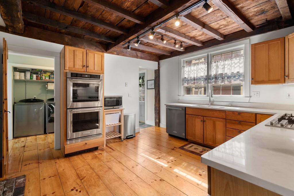 10 Turner Street Salem, MA 01970 - Photo 13 of 42