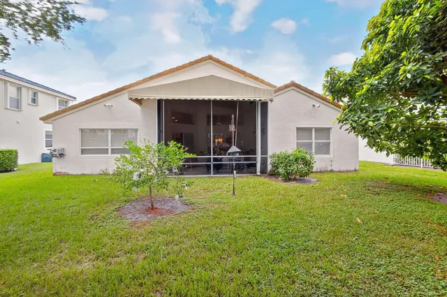 $799,900 | 208 Jones Creek Drive, Jupiter, FL 33458