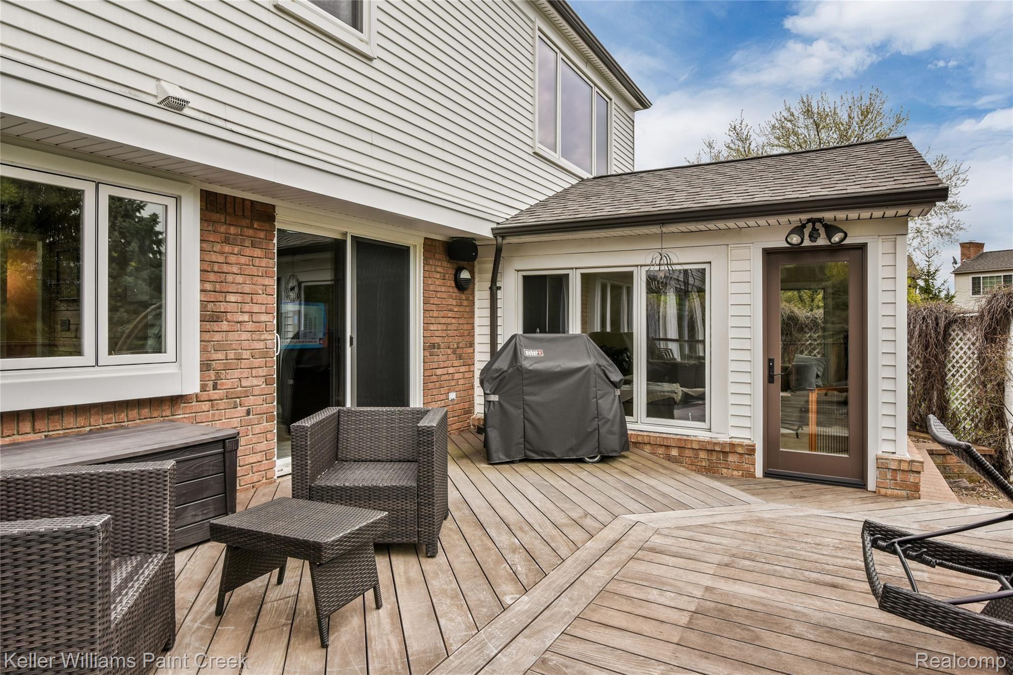 132 Saxon Court Rochester, MI 48307 - Photo 35 of 45 132 Saxon Ct Rochester Hills-print-036-36-132 Saxon Ct Rochester Hills-4200x2800-300dpi.jpg