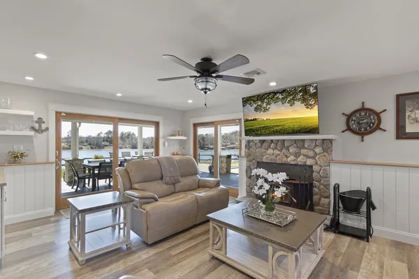 a room with a bed and a view of bathroom