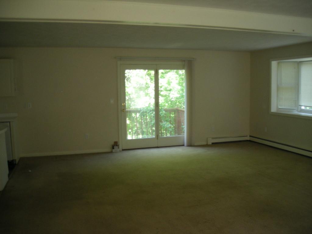 29 Autumn Hooksett, NH 03106 - Photo 2 of 10 Gallery Image 2