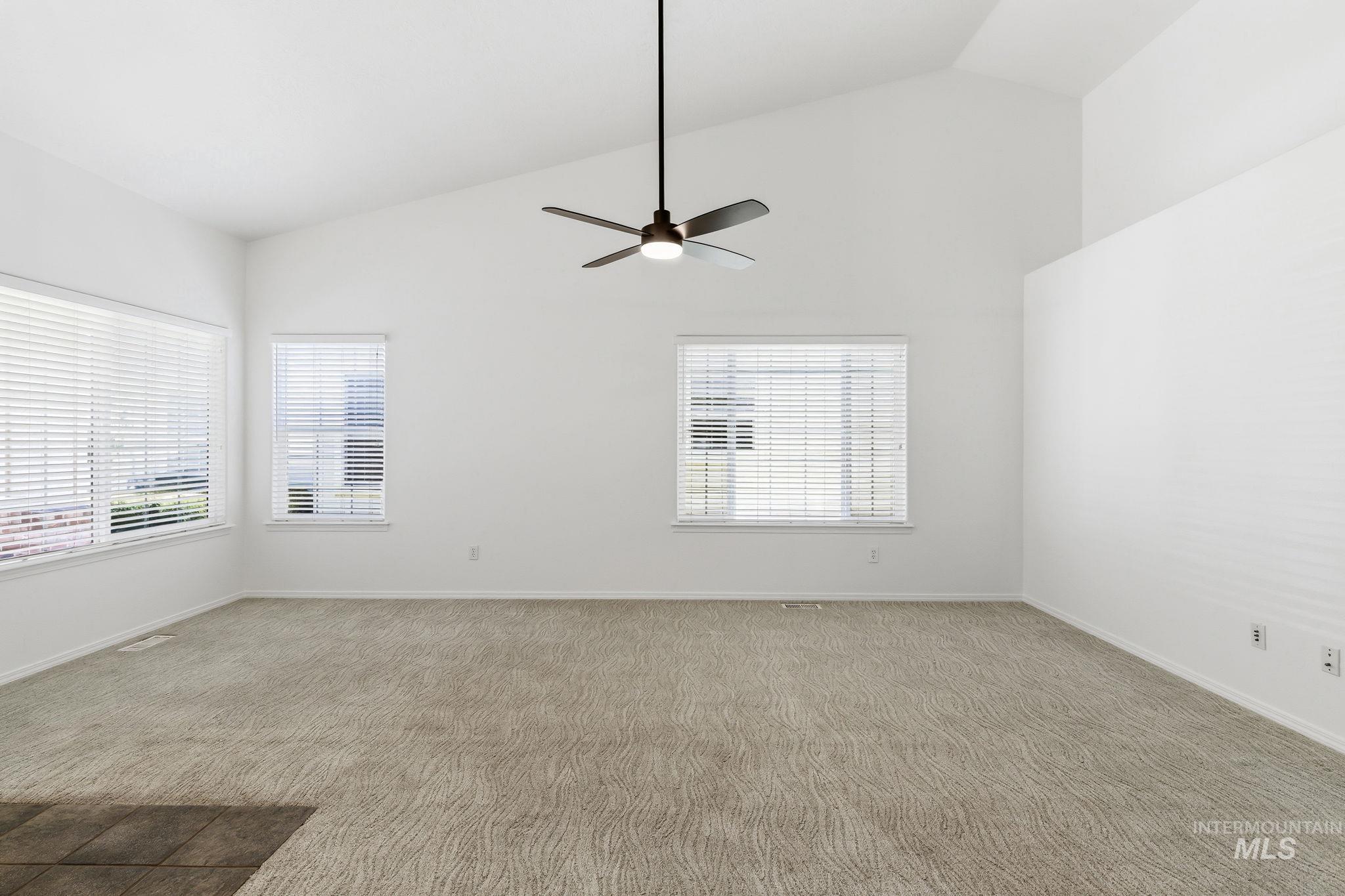 3277 West Fieldstream Lane Meridian, ID 83646 - Photo 6 of 45