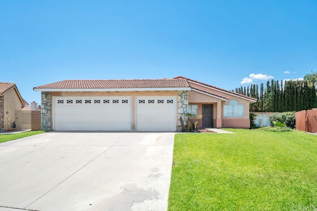 2182 West Windhaven Drive Rialto, CA 92377 - Photo 1 of 1