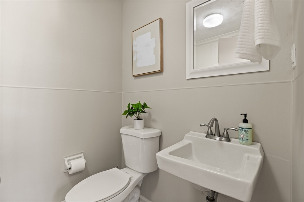 75 Sandy Pond Road, Unit 4 Ayer, MA 01432 - Photo 15 of 31 Gallery Image 15
