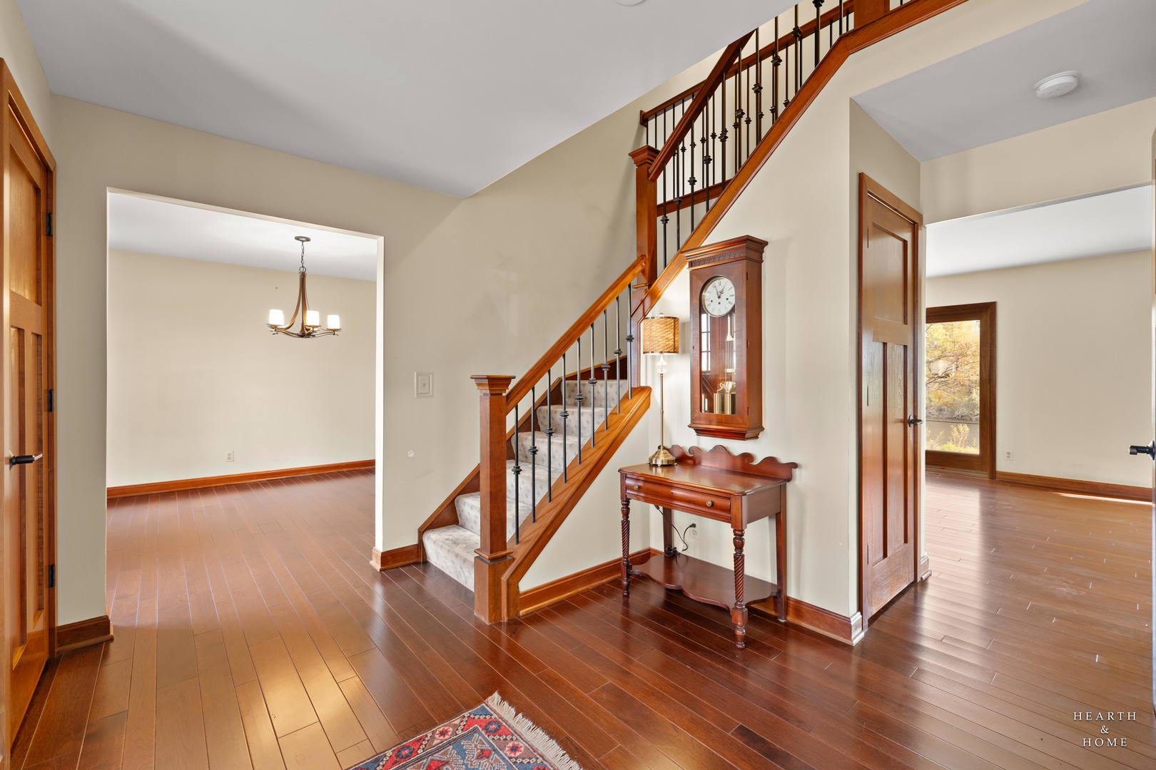 3 Chestnut Court Cary, IL 60013 - Photo 4 of 43 Gallery Image 4
