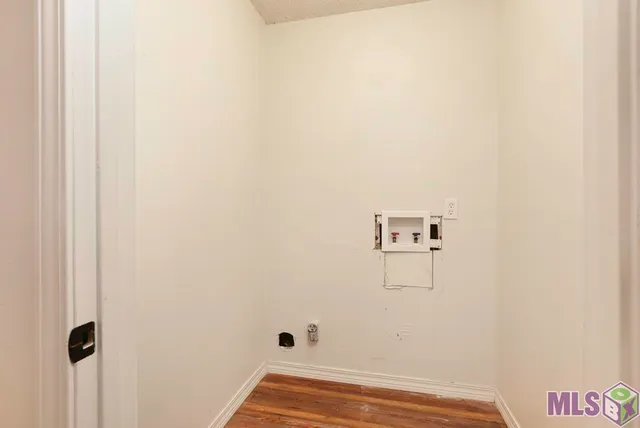 $210,000 | 911 Hatchell Lane, Denham Springs, LA 70726