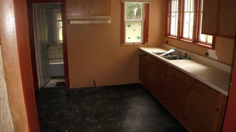 920 South Bridge Street Belding, MI 48809 - Photo 2 of 10 Additional Photo