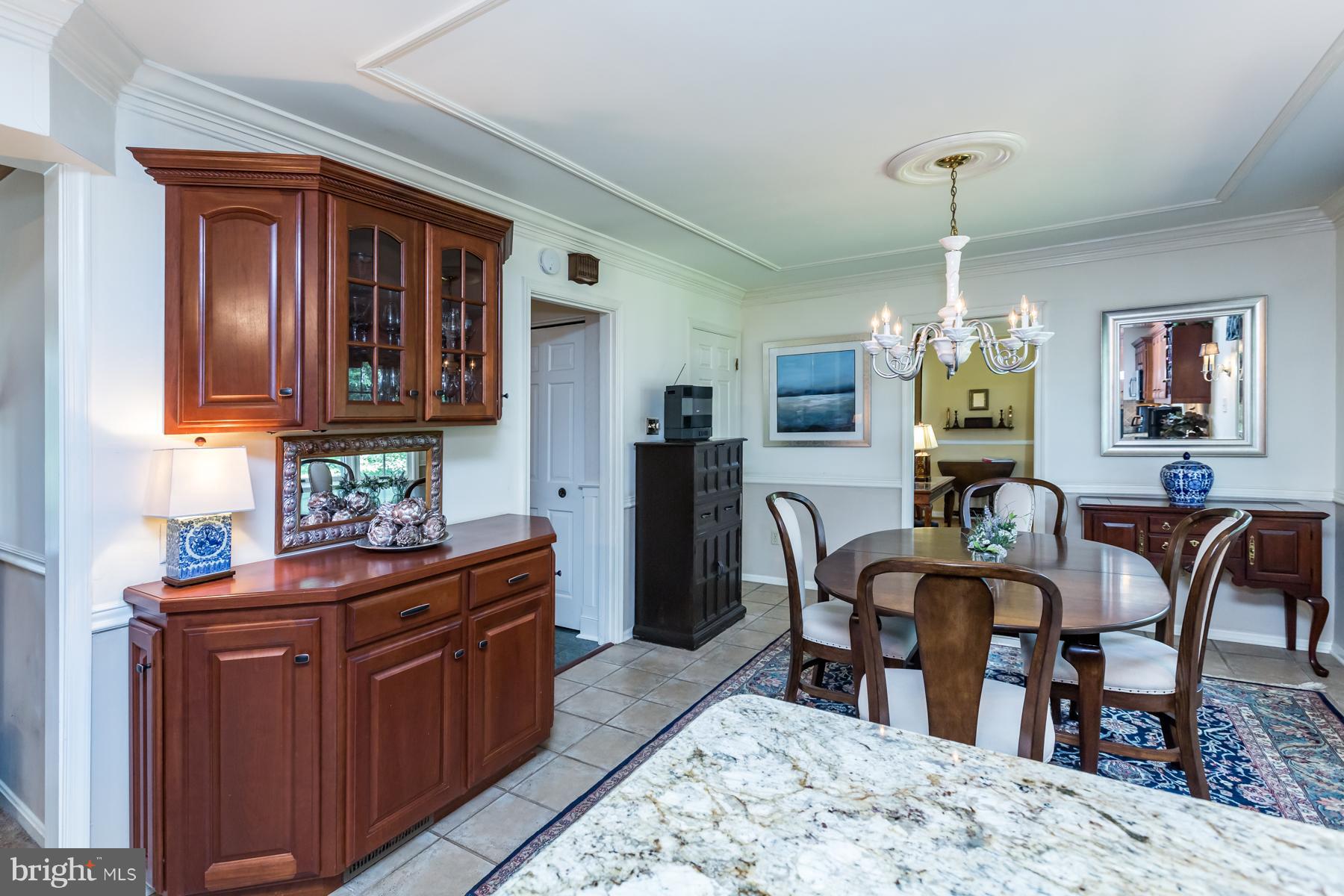 2566 Coon Club Road Hampstead, MD 21074 - Photo 16 of 30 Kitchen to Dining