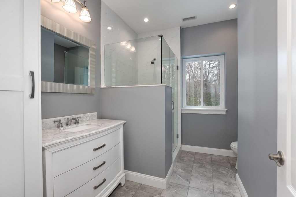 245 Fisher Road Holden, MA 01520 - Photo 18 of 30 Gallery Image 18