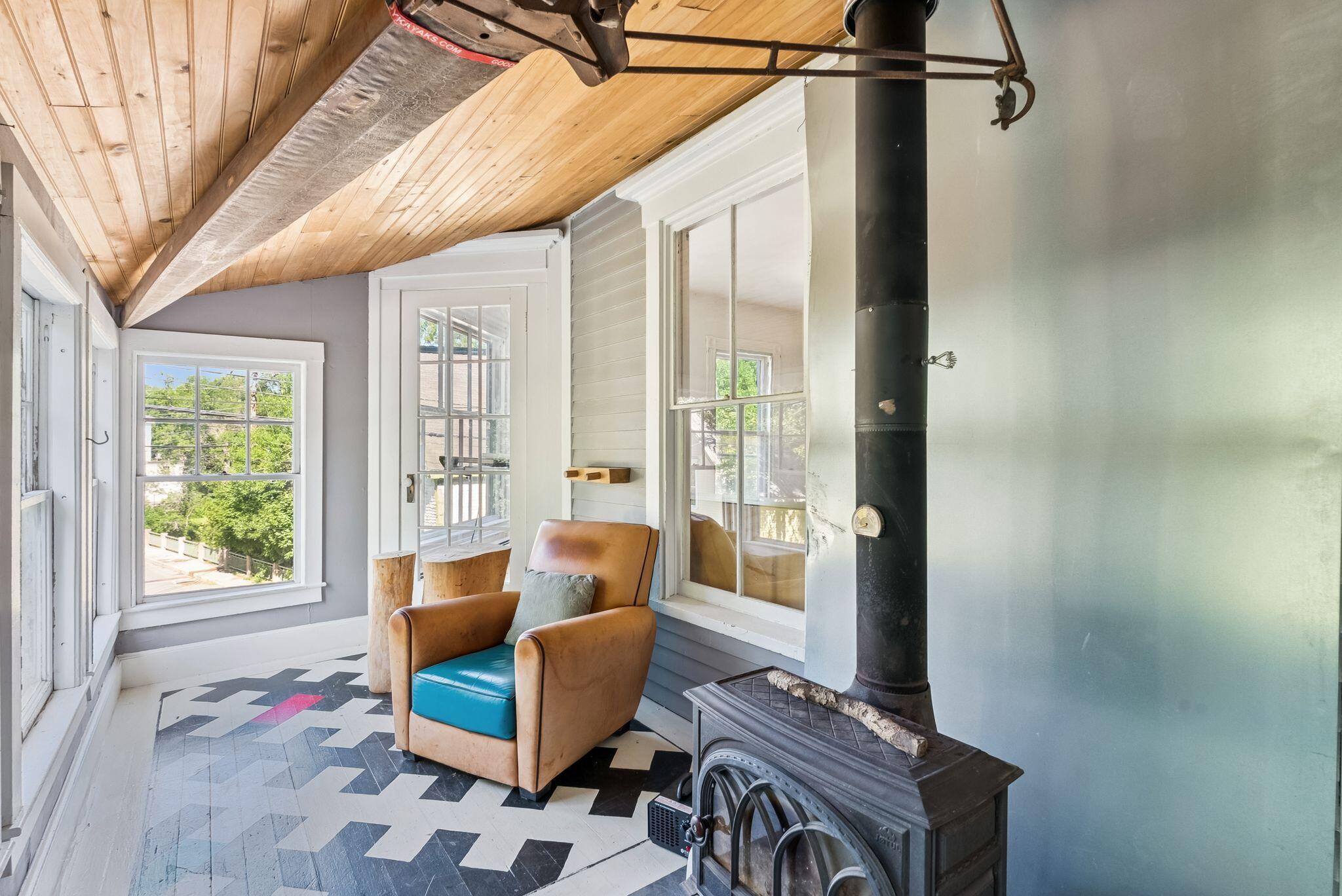 350 Main Street Warren, ME 04864 - Photo 22 of 53 #2 Porch