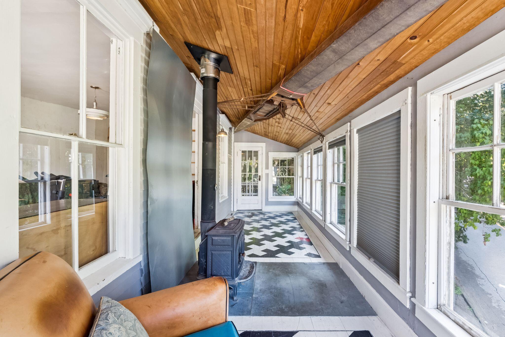 350 Main Street Warren, ME 04864 - Photo 23 of 53 #2 Porch