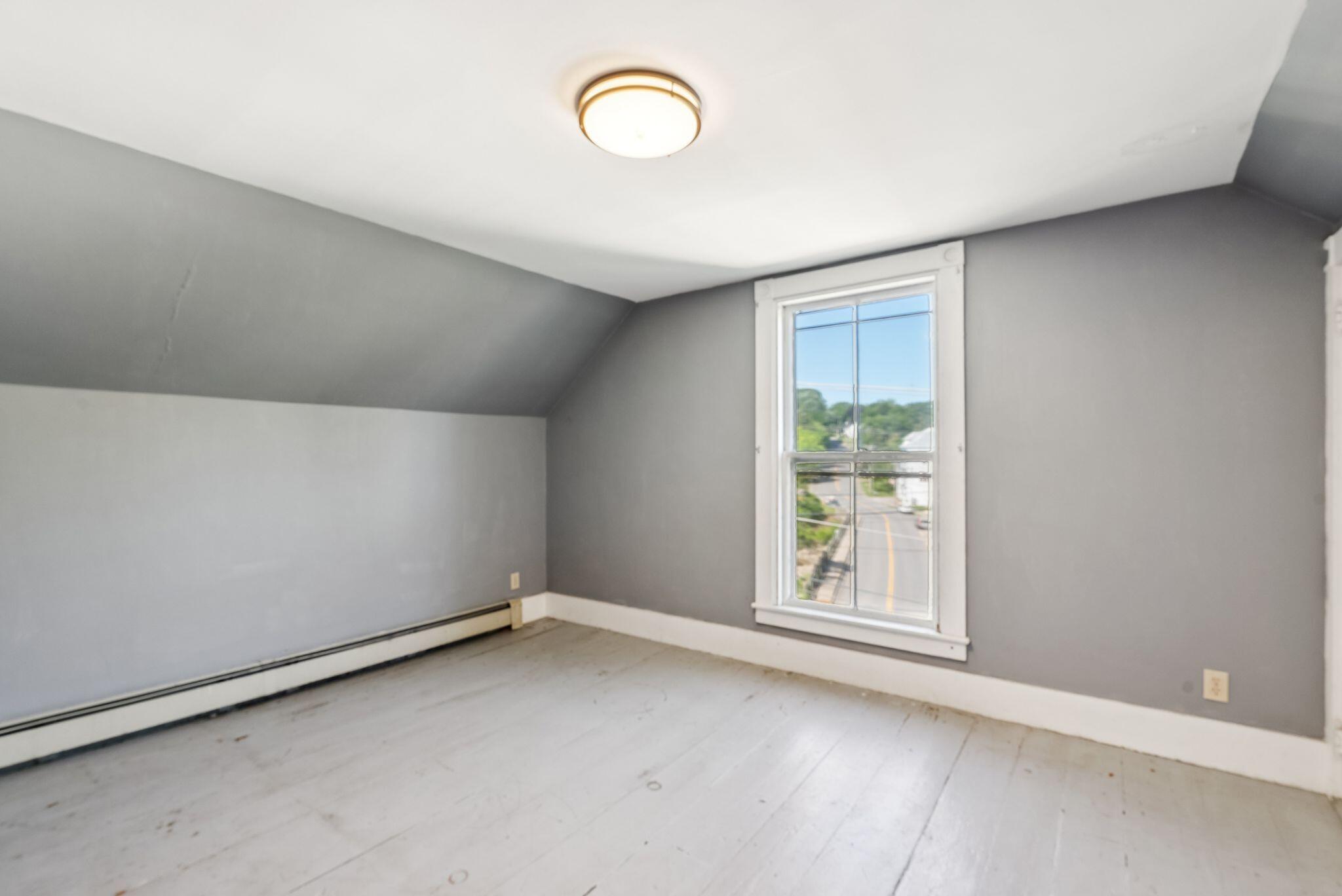 350 Main Street Warren, ME 04864 - Photo 35 of 53 #2's third floor second bedroom