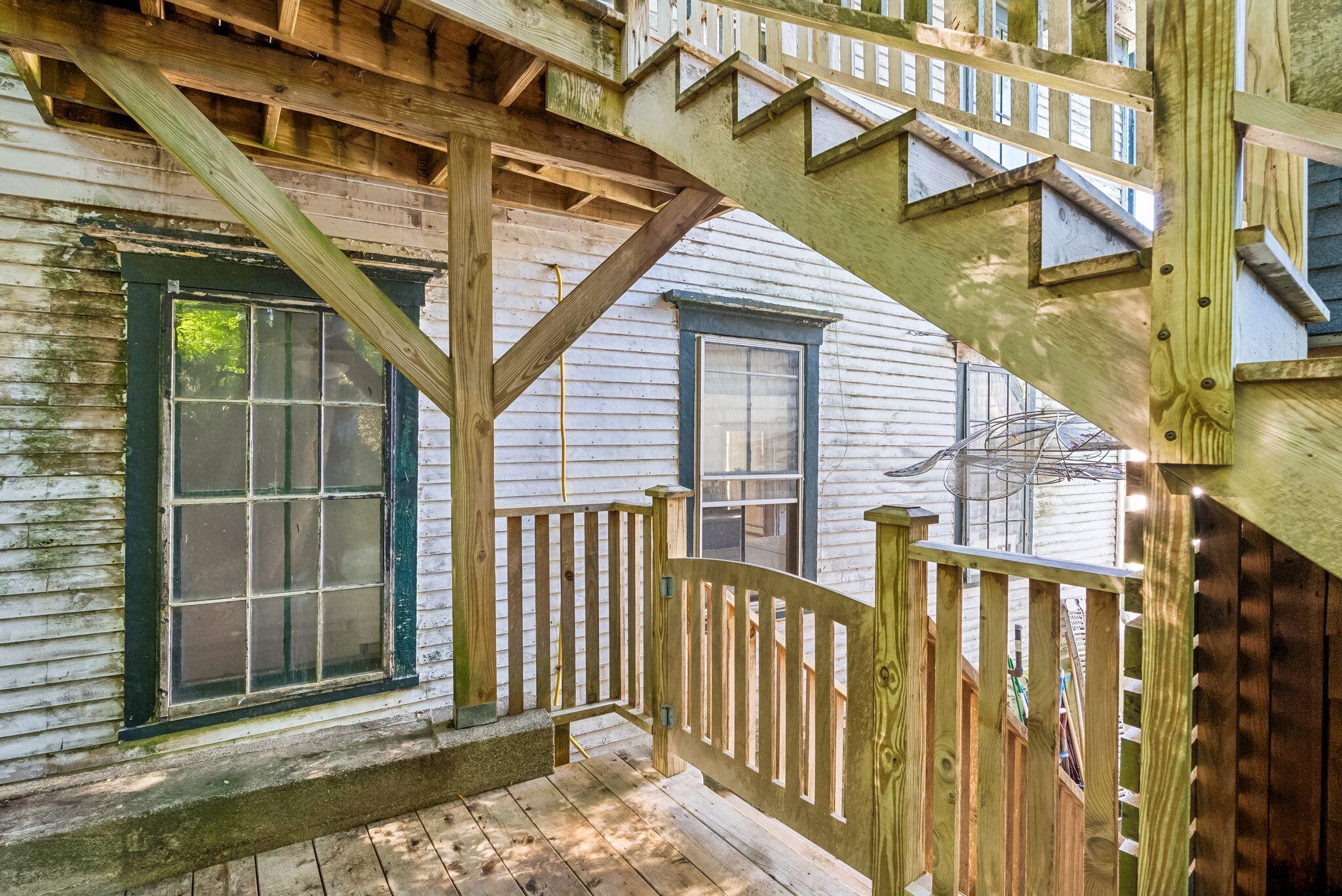 350 Main Street Warren, ME 04864 - Photo 39 of 53 #2's rear porch & stairs