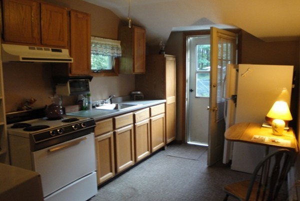 70 Riveredge Road Billerica, MA 01862 - Photo 4 of 7 Gallery Image 4