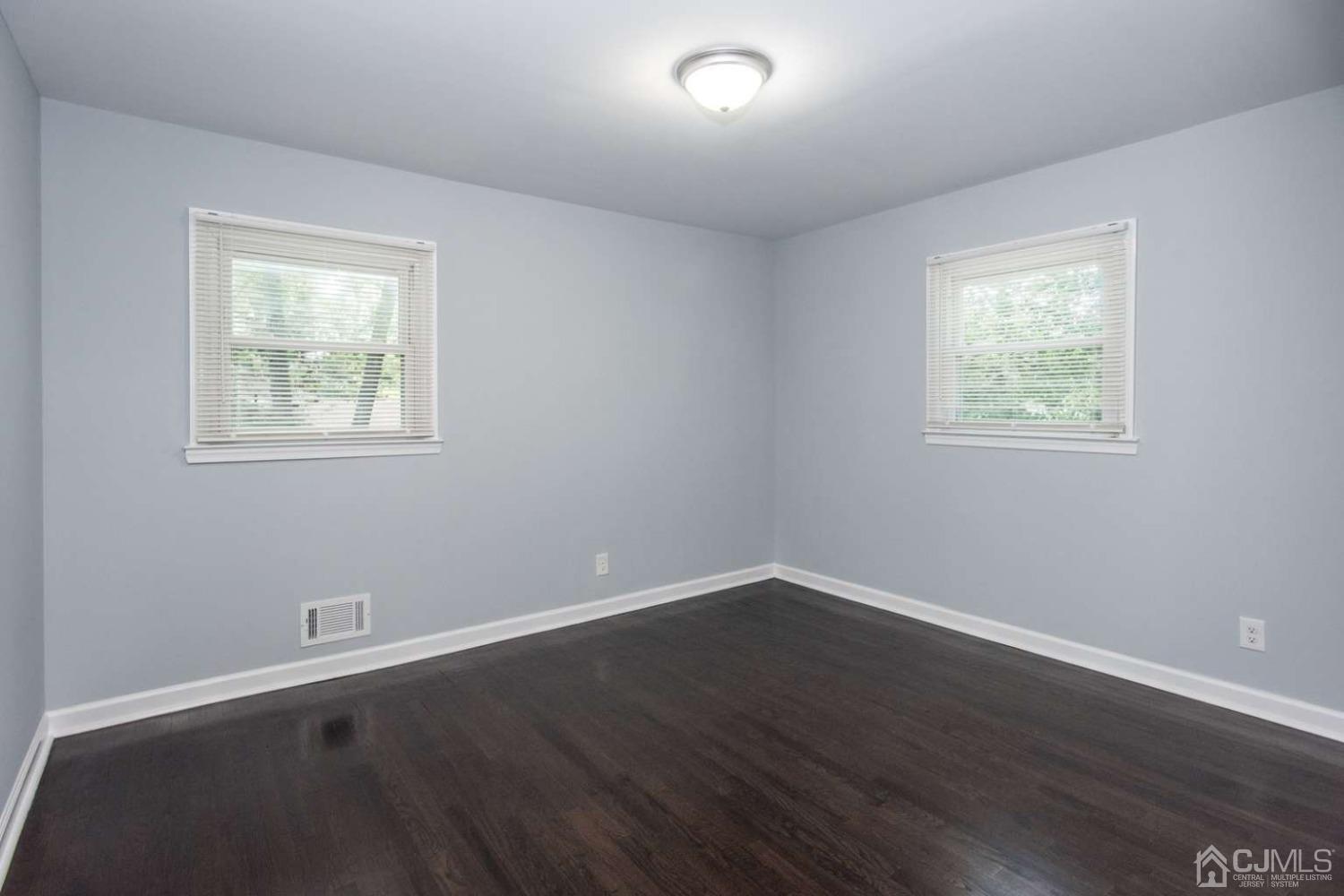 23 Rolling Road East Brunswick, NJ 08816 - Photo 21 of 25 Gallery Image 21