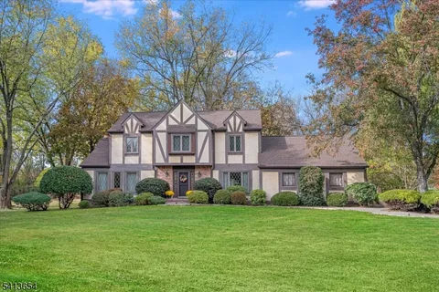 $799,000 | 7 Lexington Avenue, Neshanic Station, NJ 08853