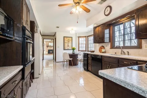 $799,000 | 7 Lexington Avenue, Neshanic Station, NJ 08853