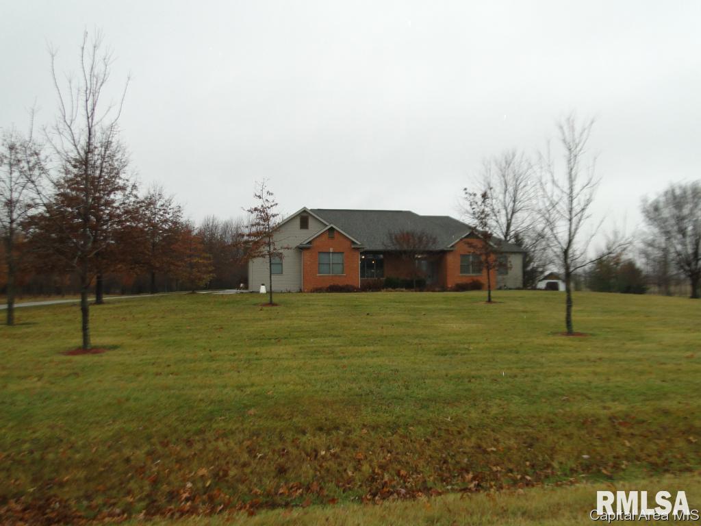 11503 Post Street Athens, IL 62613 - Photo 1 of 34 Gallery Image 1