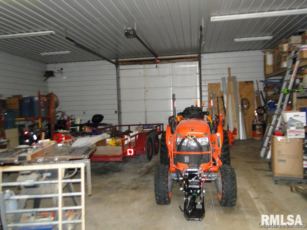 11503 Post Street Athens, IL 62613 - Photo 27 of 34 Gallery Image 27