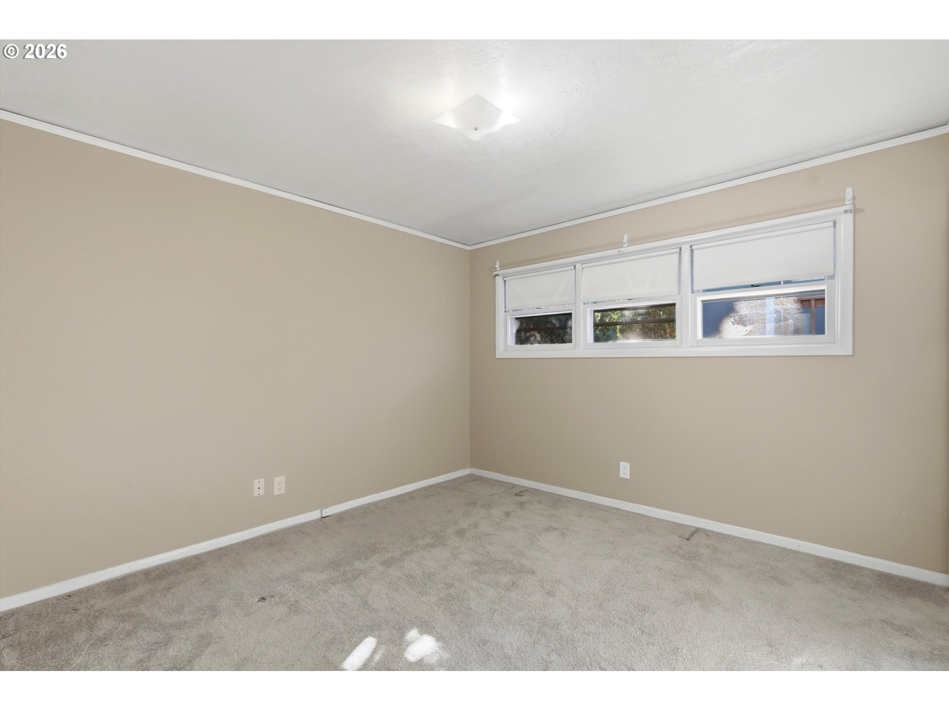 7506 Southeast Main Street Portland, OR 97215 - Photo 19 of 41