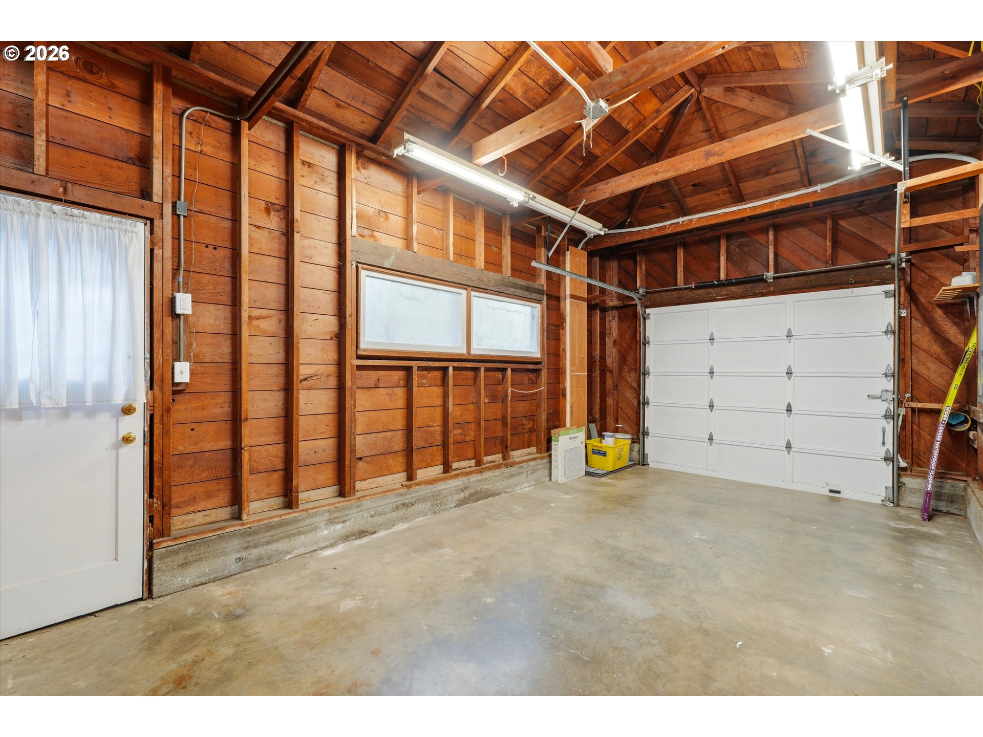 7506 Southeast Main Street Portland, OR 97215 - Photo 30 of 41