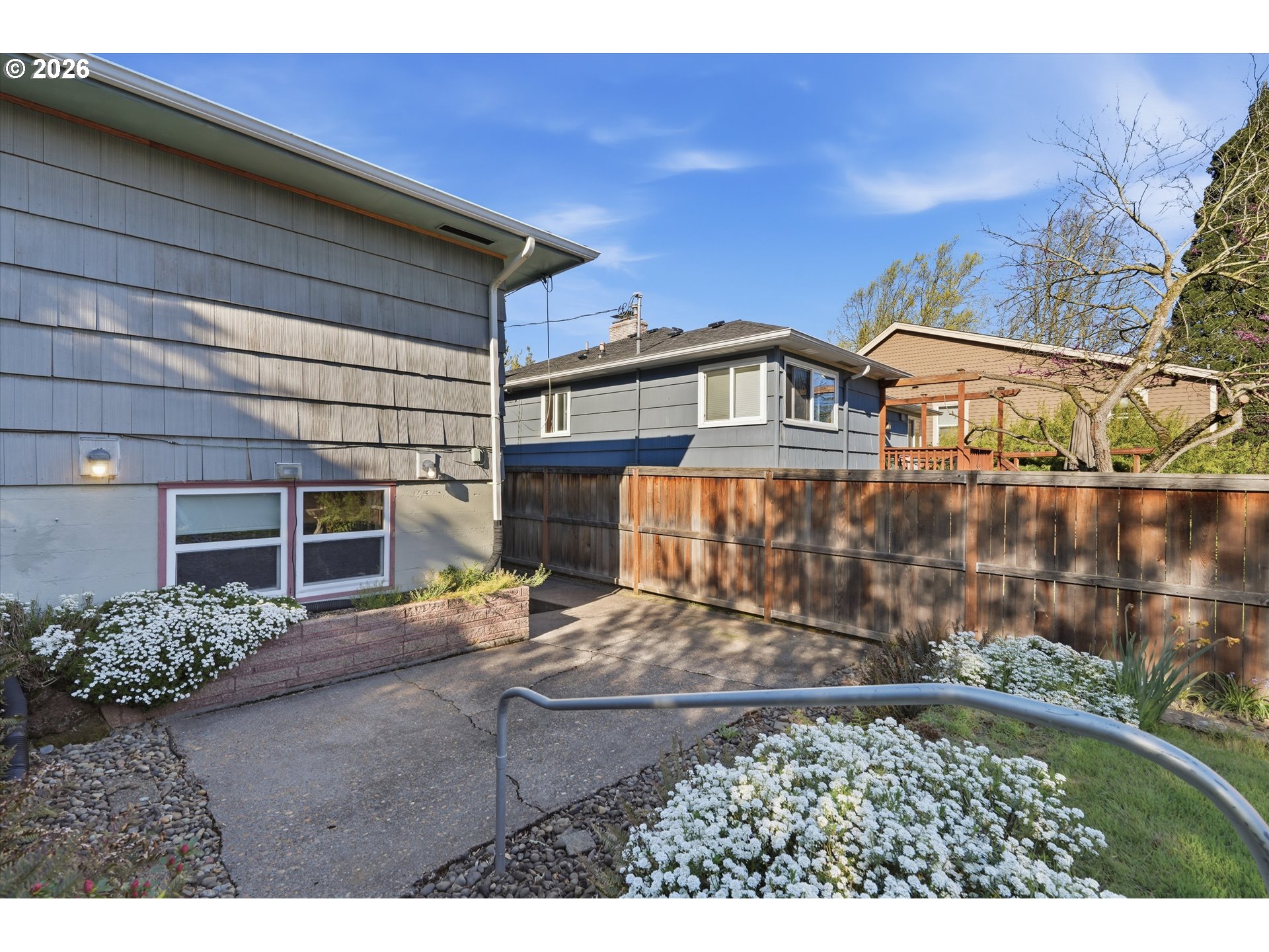 7506 Southeast Main Street Portland, OR 97215 - Photo 35 of 41