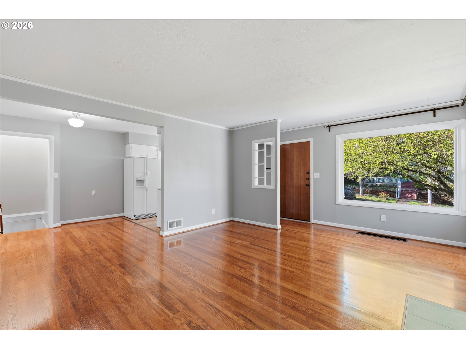 7506 Southeast Main Street Portland, OR 97215 - Photo 7 of 41