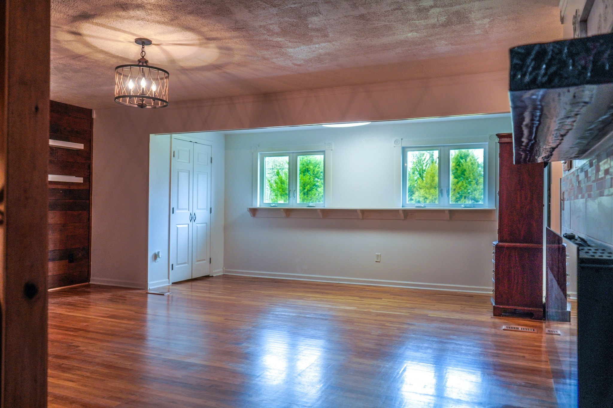 378 Deer Run Loop Altamont, TN 37301 - Photo 8 of 37 Gallery Image 8