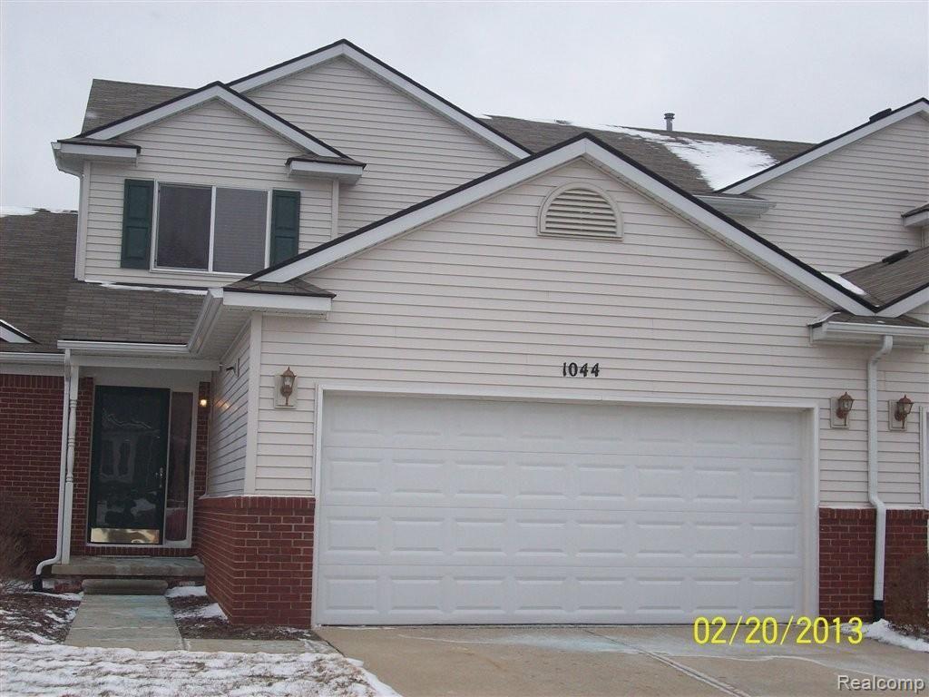 1044 Spirea, Unit 57 Howell, MI 48843 - Photo 1 of 23 Welcome to 1044 Spirea