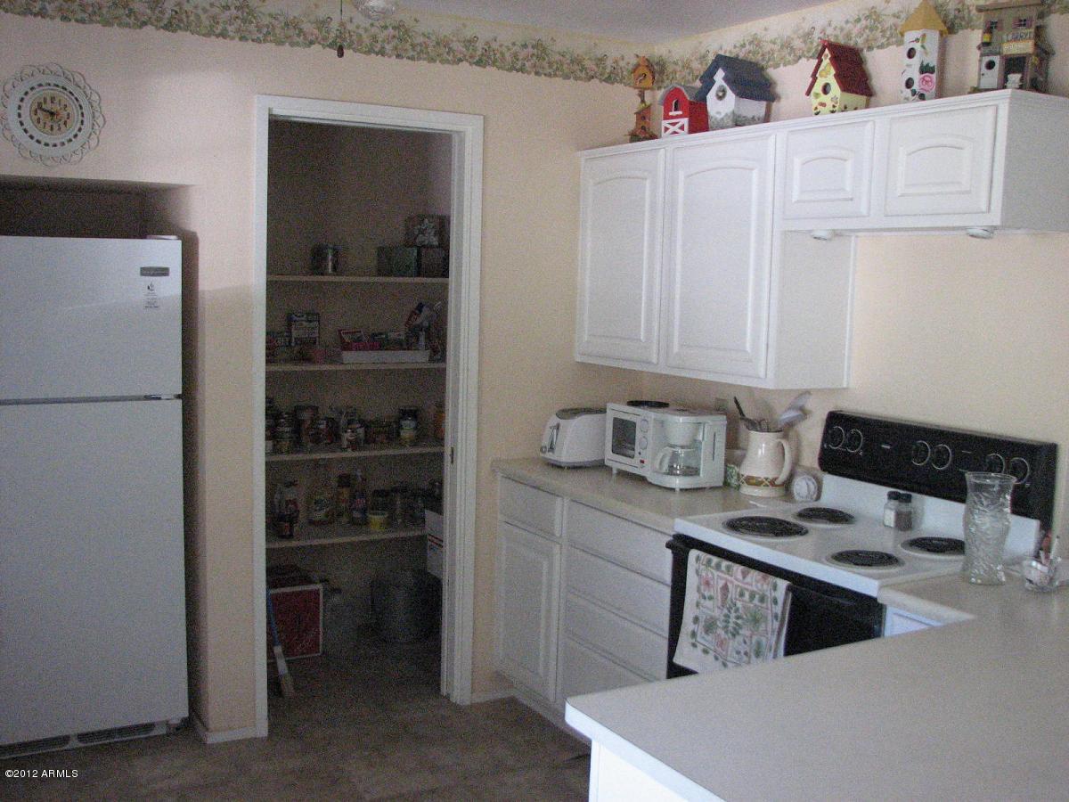 3300 Pine Rim Road Overgaard, AZ 85933 - Photo 7 of 19 kit-2 005