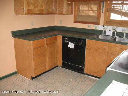 4450 County Road 320 Rifle, CO 81650 - Photo 8 of 10 House