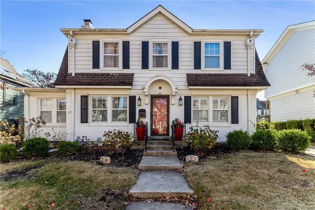 $445,000 | 23 East 69th Street, Kansas City, MO 64113