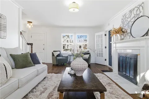 $445,000 | 23 East 69th Street, Kansas City, MO 64113