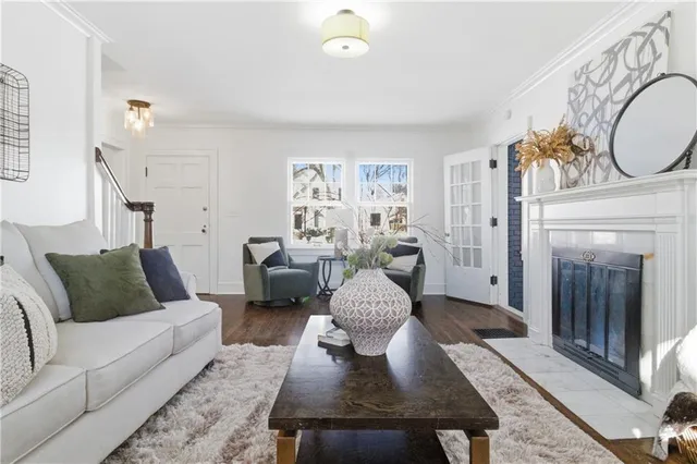 $445,000 | 23 East 69th Street, Kansas City, MO 64113