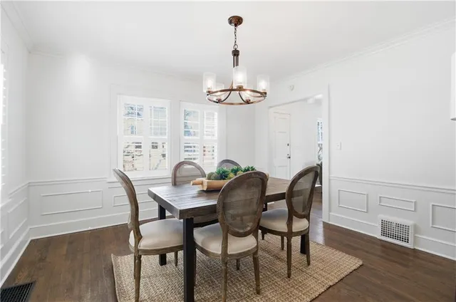 $445,000 | 23 East 69th Street, Kansas City, MO 64113