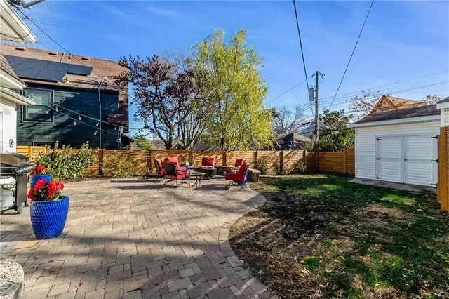 $445,000 | 23 East 69th Street, Kansas City, MO 64113