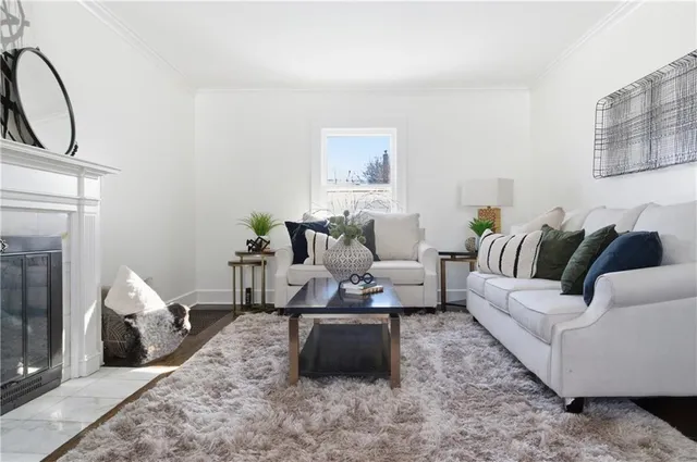 $445,000 | 23 East 69th Street, Kansas City, MO 64113