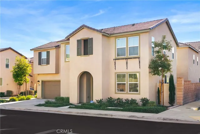 $528,000 | 904 Maya Crossing, Unit 19, Lake Elsinore, CA 92530