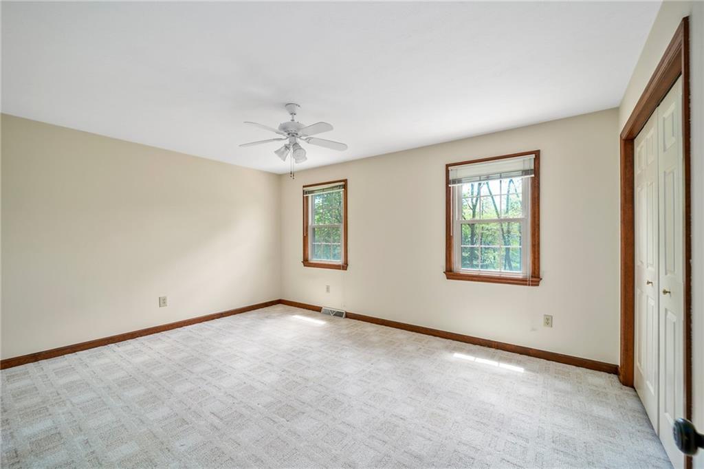 9706 E Road Pittsburgh, PA 15237 - Photo 16 of 24 Gallery Image 16